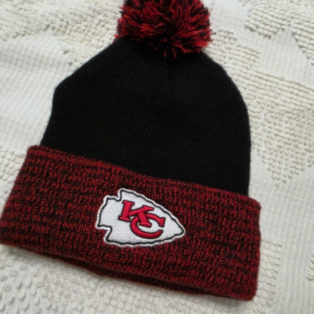 Kansas City Chiefs Football Red Black Logo Beanie Hat Cap Ultra Gam One Size